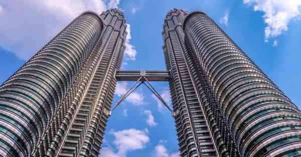 人工智能机器人第三代