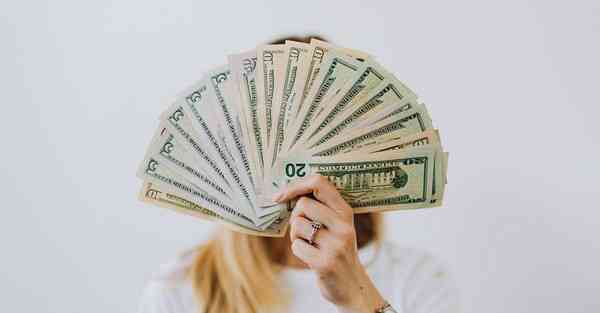 和氏智能机器人：引领智能科技发展潮流