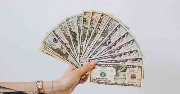 和氏智能机器人：引领智能科技发展潮流