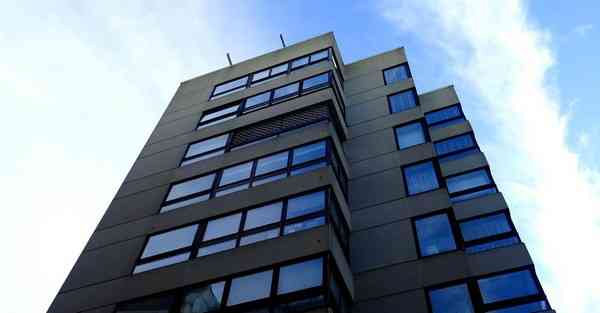 龙头股一览表2023年