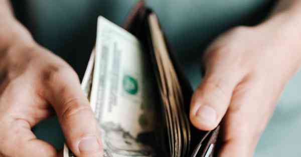 大数据包含设备数据的行业文章