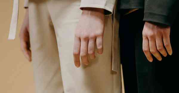 现在人工智能的缺点（现在人工智能的缺点有哪些）